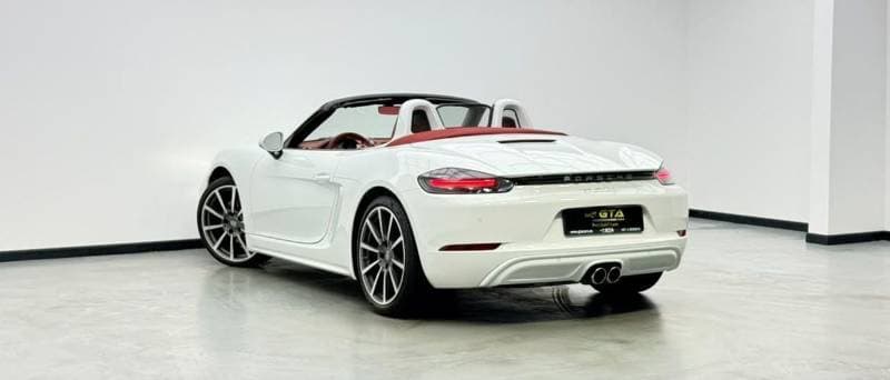 2021 Porsche 718 Boxster STANDARD thumbnail 6