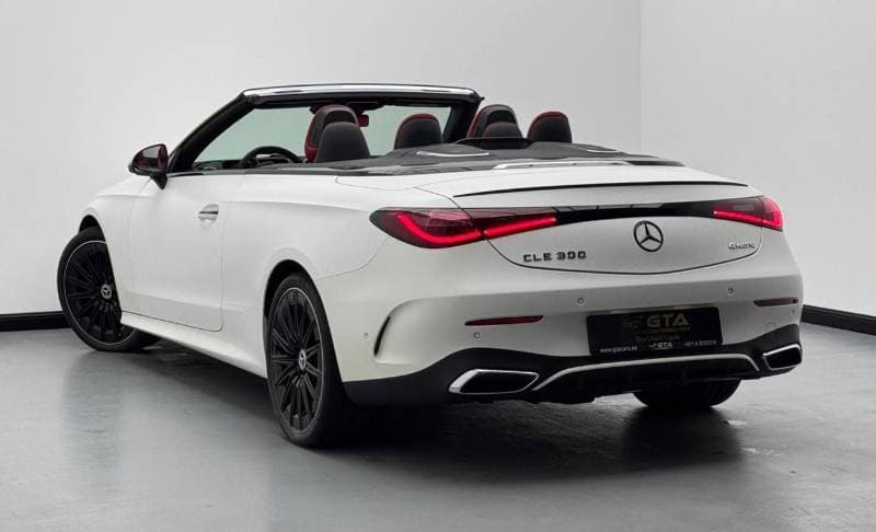 2025 Mercedes Benz CLE300 4MATIC thumbnail 7