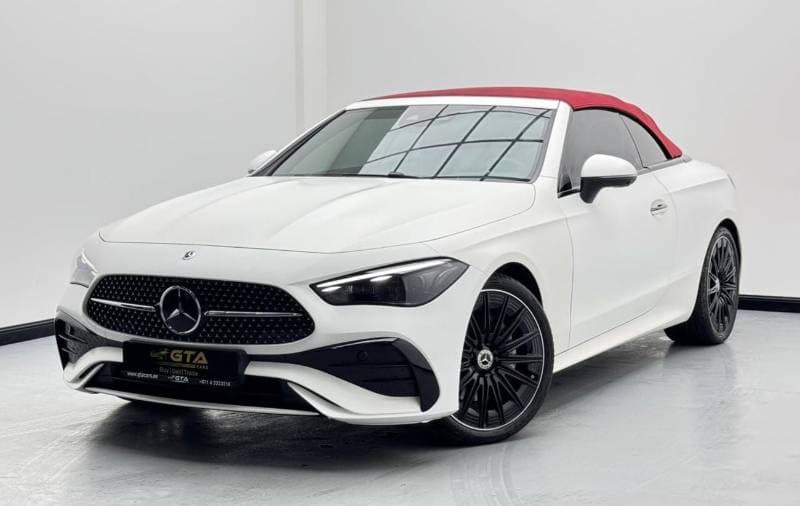 2025 Mercedes Benz CLE300 4MATIC thumbnail 4