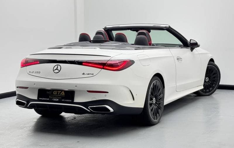 2025 Mercedes Benz CLE300 4MATIC thumbnail 5