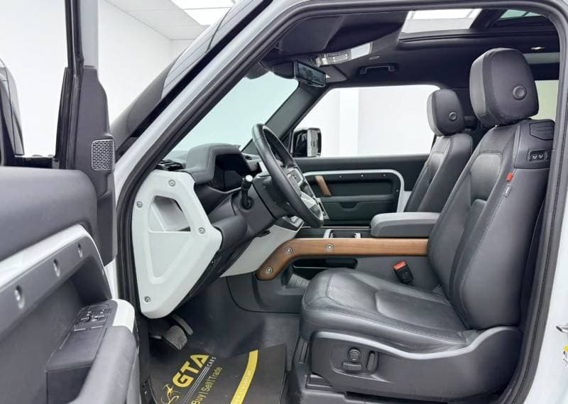 2024 Land Rover Defender 90 X DYNAMIC HSE P300 thumbnail 8