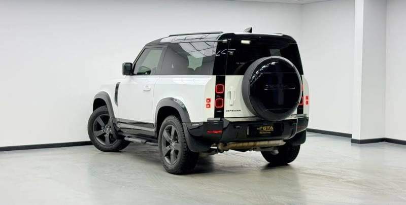 2024 Land Rover Defender 90 X DYNAMIC HSE P300 thumbnail 6