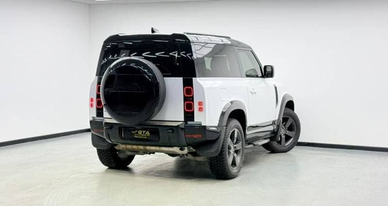 2024 Land Rover Defender 90 X DYNAMIC HSE P300 thumbnail 4