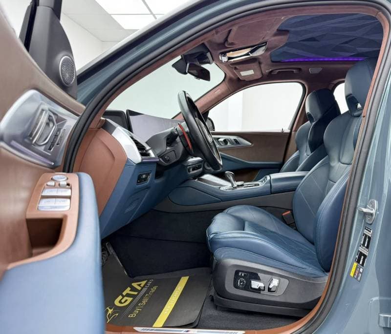 2023 BMW XM M SPORT thumbnail 8