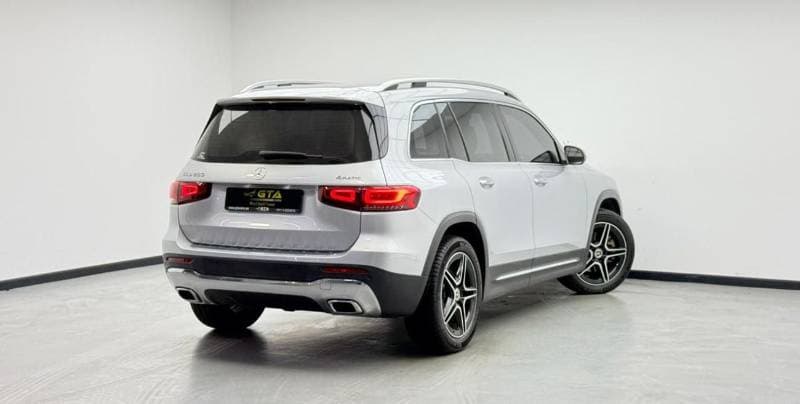 2020 Mercedes Benz GLB250 4MATIC thumbnail 4