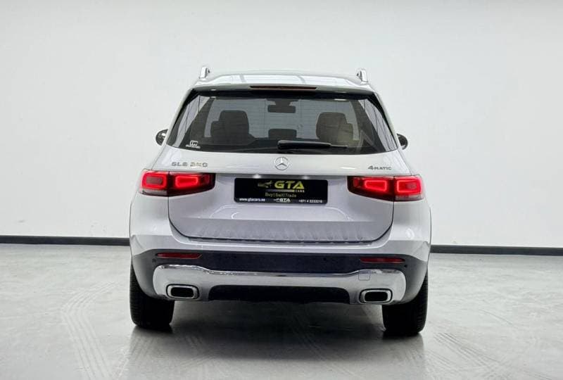 2020 Mercedes Benz GLB250 4MATIC thumbnail 5
