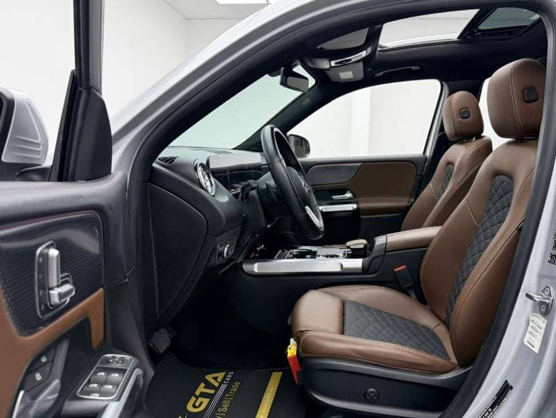 2020 Mercedes Benz GLB250 4MATIC thumbnail 8