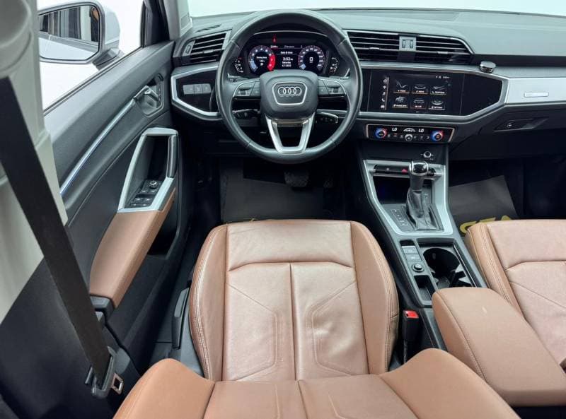 2022 Audi Q3 35 TFSI ADVANCED thumbnail 8