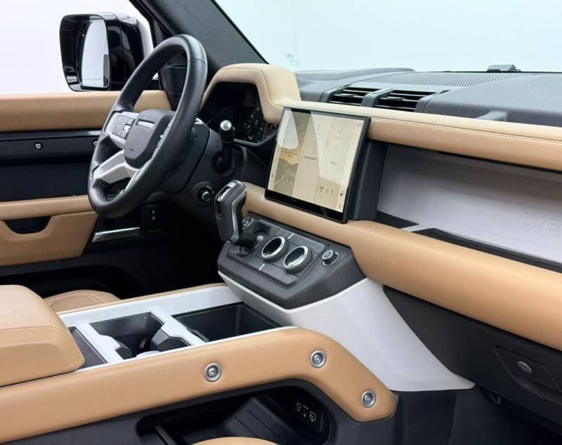 2025 Land Rover Defender 110 X DYNAMIC HSE P400 thumbnail 7