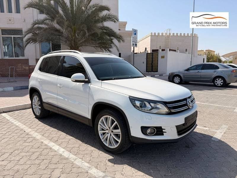 2016 Volkswagen Tiguan SE thumbnail 3