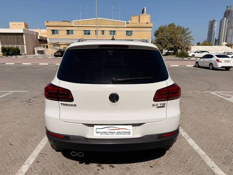 2016 Volkswagen Tiguan SE thumbnail 8