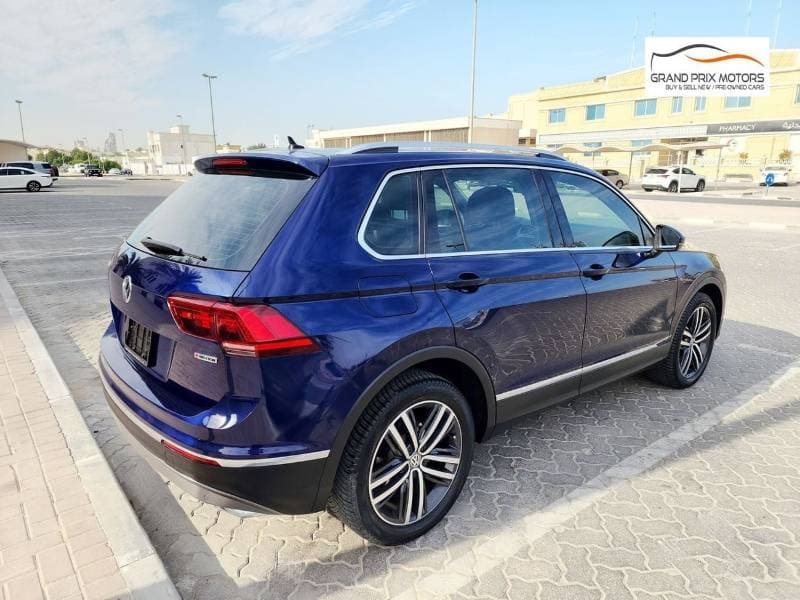 2018 Volkswagen Tiguan SPORT thumbnail 8