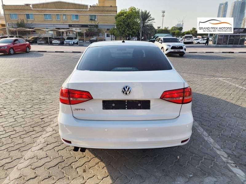 2015 Volkswagen Jetta TRENDLINE S thumbnail 8