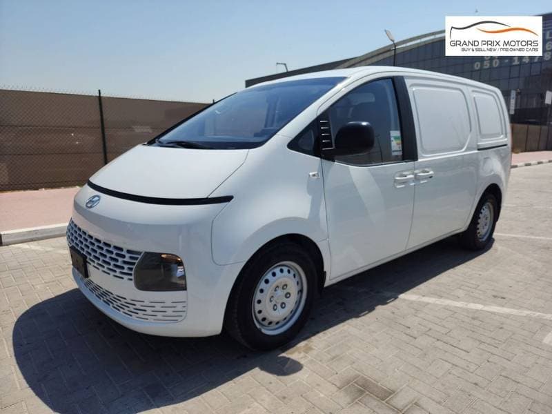 2023 Hyundai Staria STANDARD