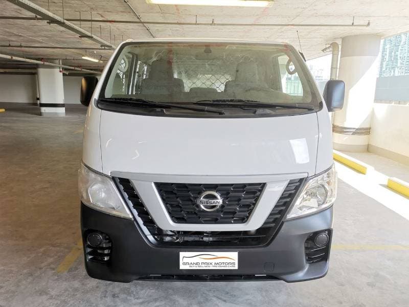 2021 Nissan Urvan STANDARD thumbnail 2