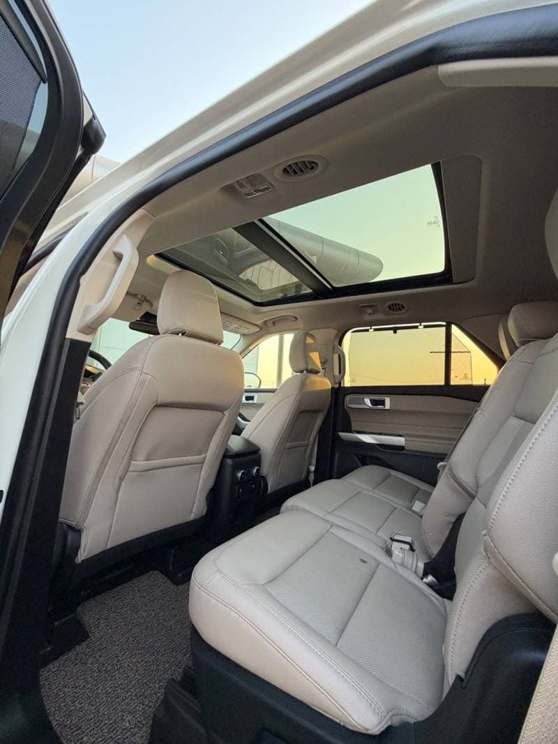 2021 Ford Explorer LIMITED thumbnail 6