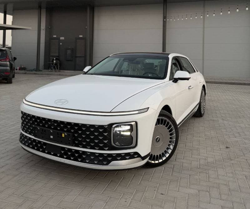 2023 Hyundai Grandeur EXCLUSIVE thumbnail 3