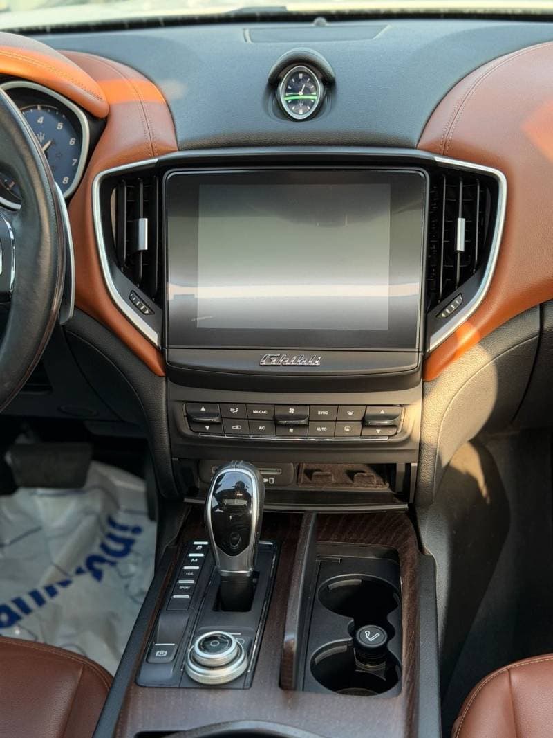2018 Maserati Ghibli S Q4 GRANLUSSO thumbnail 7
