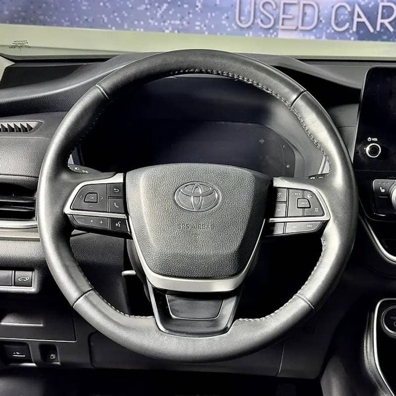2024 Toyota Grand Highlander thumbnail 7