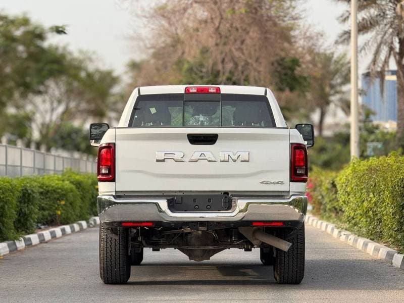 2025 RAM 2500 thumbnail 6