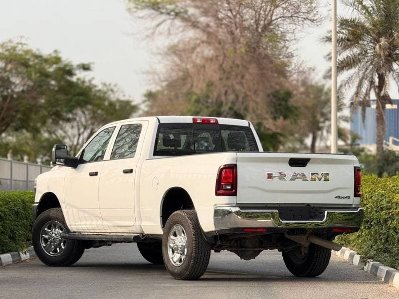 2025 RAM 2500 thumbnail 7