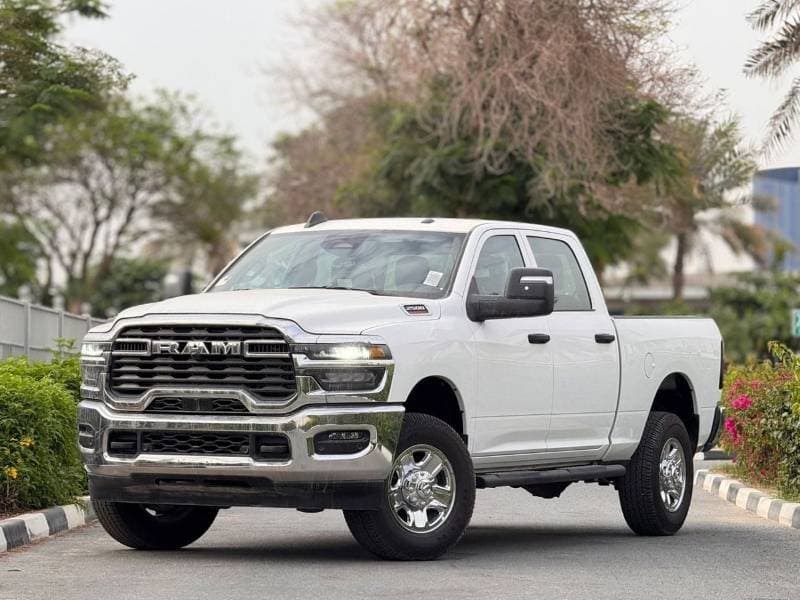 2025 RAM 2500 thumbnail 3