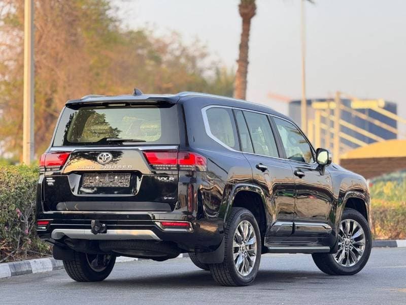 2026 Toyota Land Cruiser VXR thumbnail 6