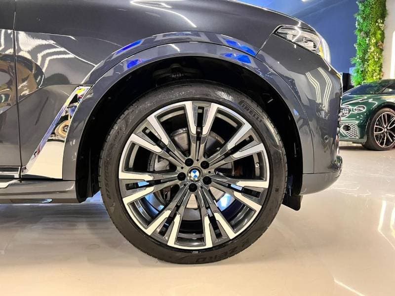 2021 BMW X7 40i PURE EXCELLENCE thumbnail 6