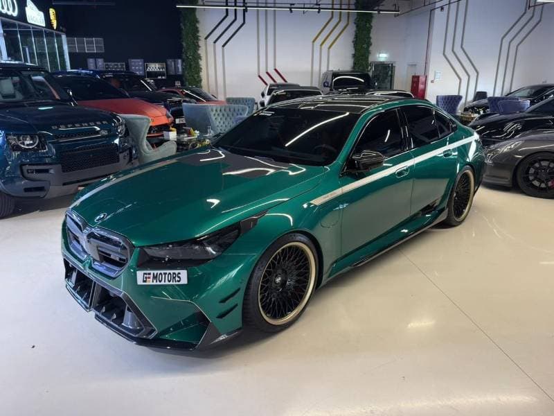 2025 BMW M5 STANDARD