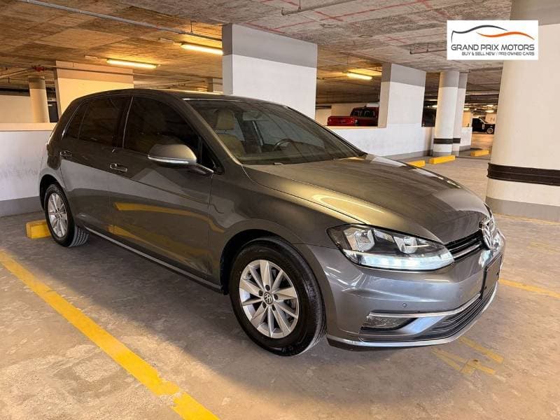 2018 Volkswagen Golf SE thumbnail 3
