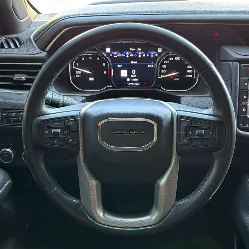 2021 GMC Yukon DENALI thumbnail 7