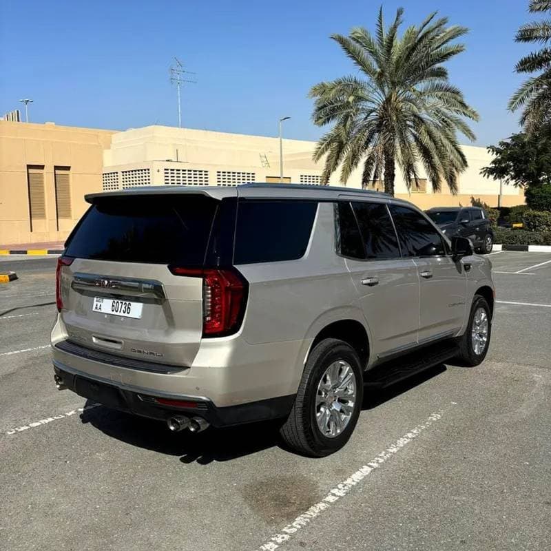 2021 GMC Yukon DENALI thumbnail 6