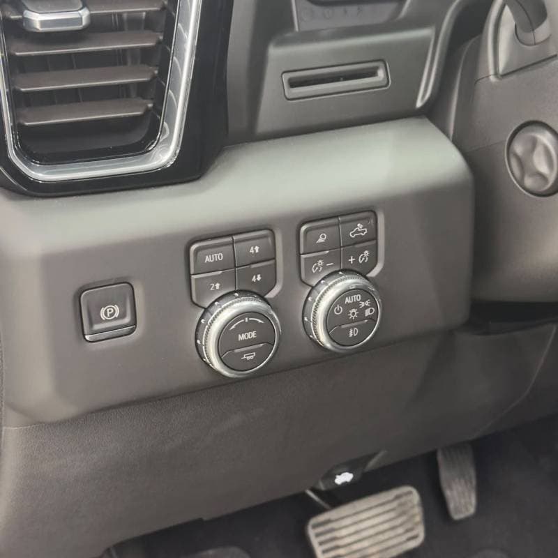 2026 GMC Sierra 1500 DENALI ULTIMATE thumbnail 8