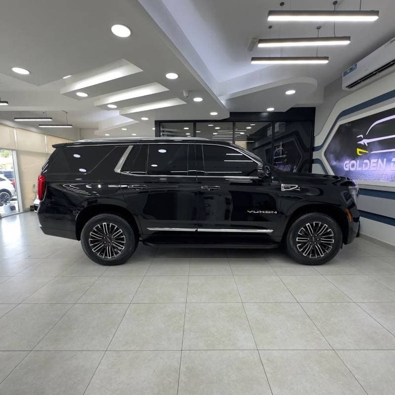 2025 GMC Yukon ELEVATION thumbnail 4
