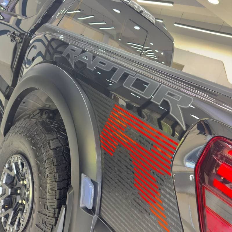 2025 Ford F 150 RAPTOR R CREW thumbnail 7
