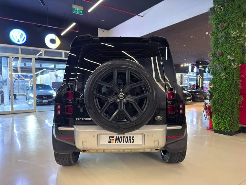 2023 Land Rover Defender 90 SE P300 thumbnail 8