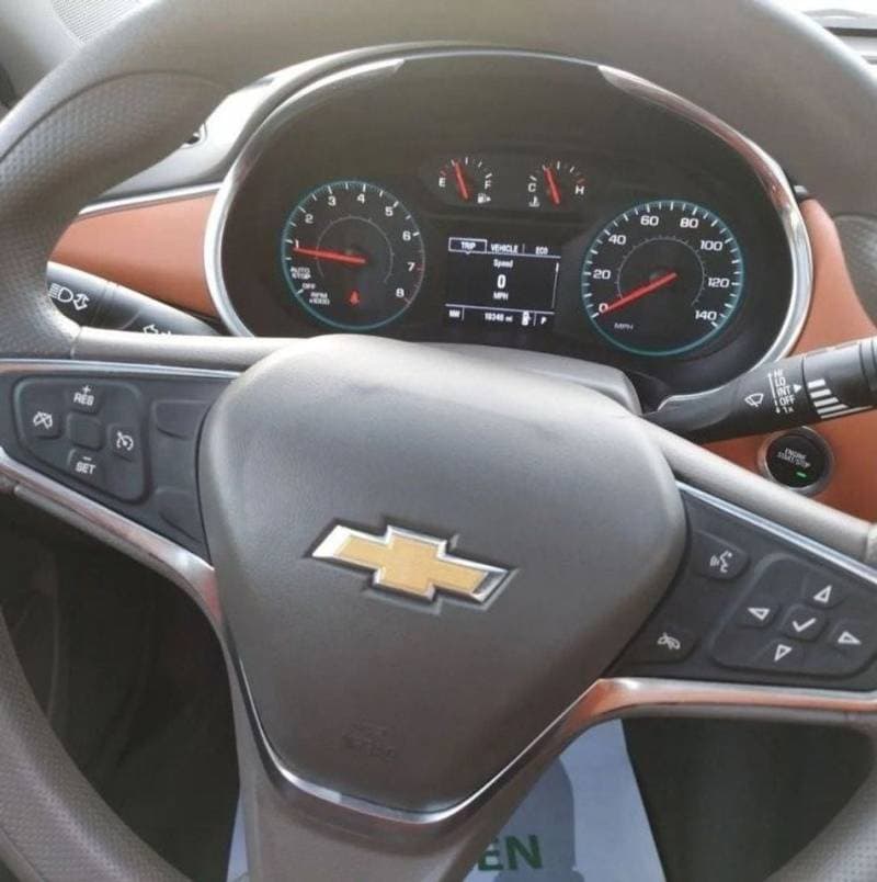 2021 Chevrolet Malibu LT thumbnail 5
