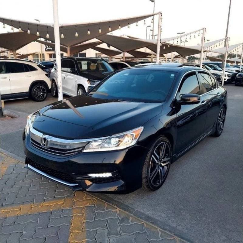 2017 Honda Accord SPORT thumbnail 2