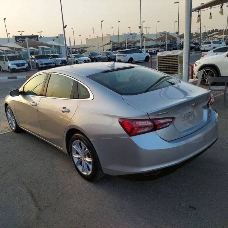 2022 Chevrolet Malibu LS thumbnail 3