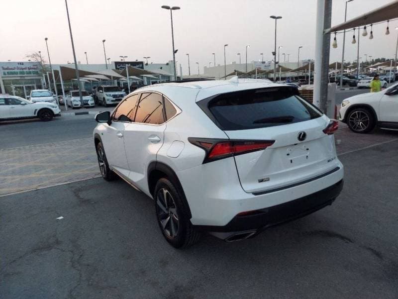 2020 Lexus NX300 F SPORT thumbnail 3