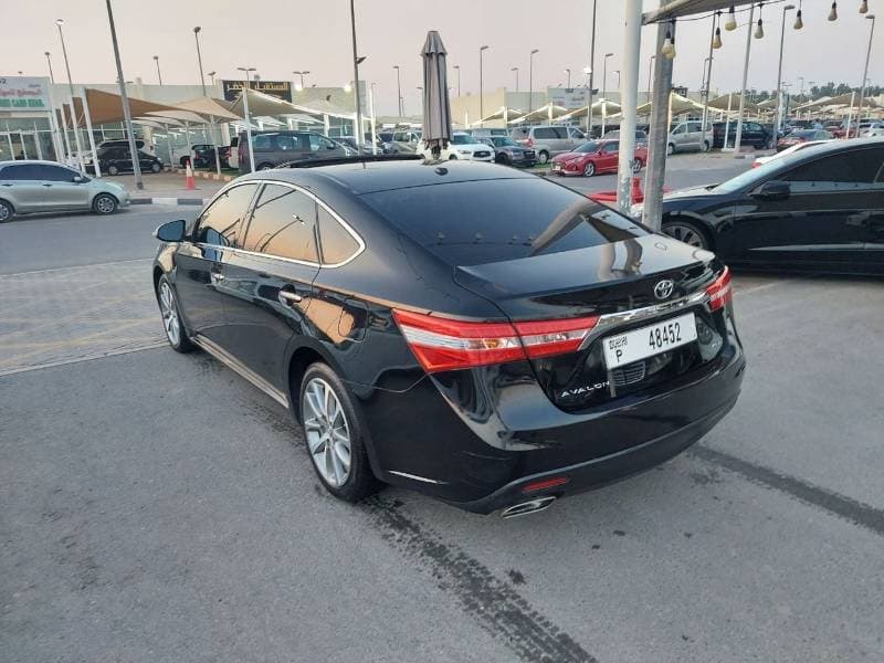2015 Toyota Avalon XLE thumbnail 3