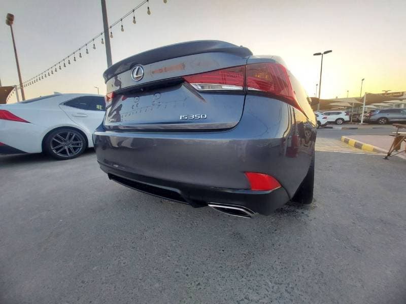 2017 Lexus IS350 F SPORT PLATINUM thumbnail 7