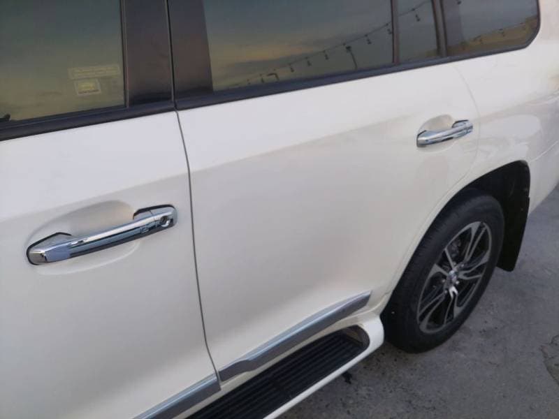 2011 Toyota Land Cruiser VXR TOP thumbnail 7