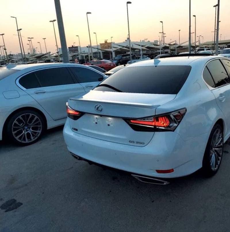 2017 Lexus GS350 F SPORT thumbnail 3
