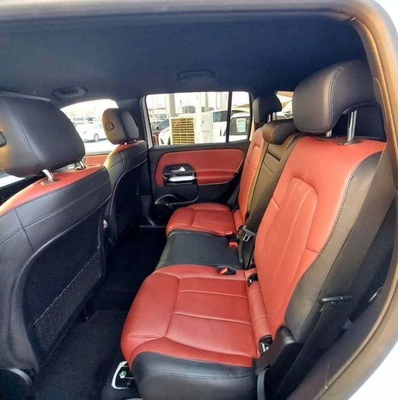 2020 Mercedes Benz GLB250 4MATIC thumbnail 8