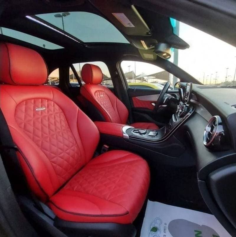 2019 Mercedes Benz GLC 300 AMG thumbnail 7