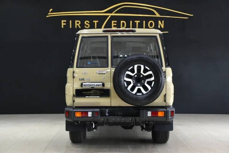 2026 Toyota Land Cruiser 70 LC79 LX thumbnail 5