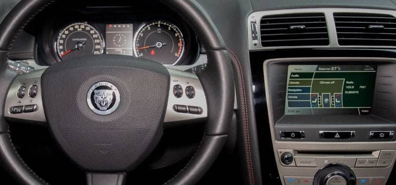 2011 Jaguar XKR STANDARD thumbnail 7