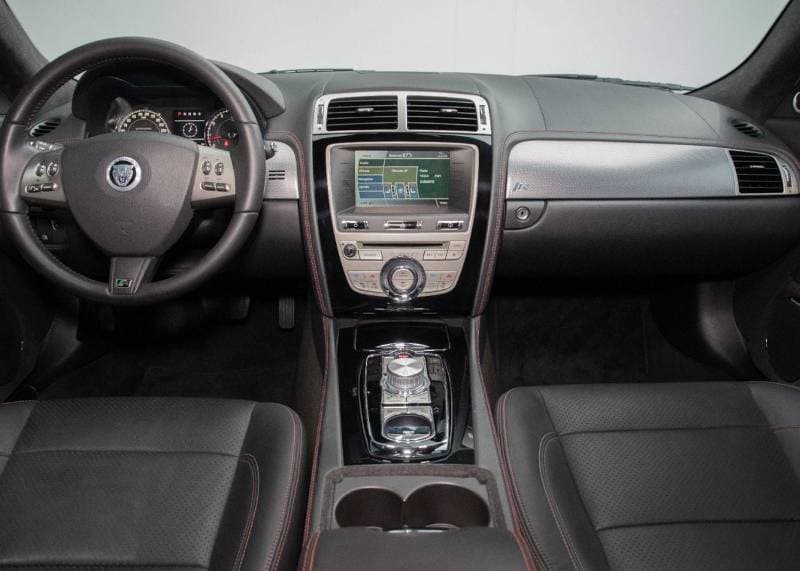 2011 Jaguar XKR STANDARD thumbnail 8