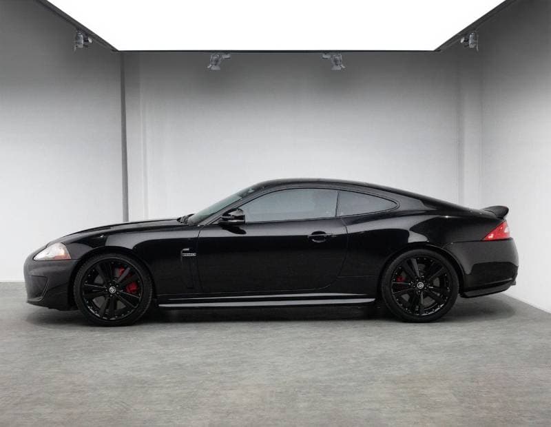 2011 Jaguar XKR STANDARD thumbnail 2